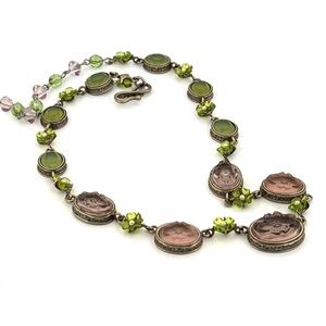 Extasia Itaglio vintage necklace